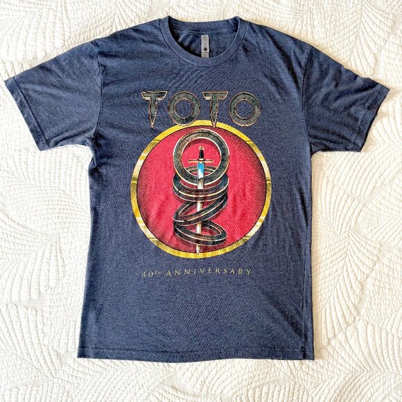 Toto 40th Anniversary 2018 Tour Shirt | Grey | Men's M - Picture 1 of 7